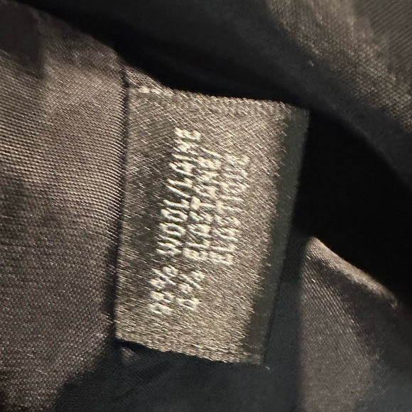 EUC•Lafayette 148 New York• Blazer• black• Size6 - Picture 3 of 4